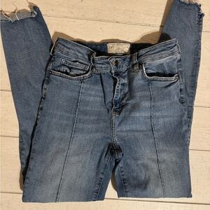 Skinny Jeans - Women’s Size 29R